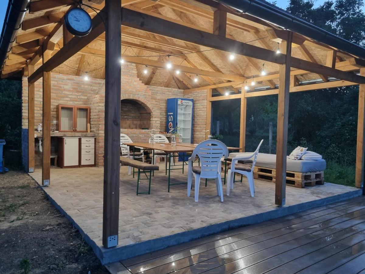 Hoopovo House Fruska Gora Villa Irig Dış mekan fotoğraf