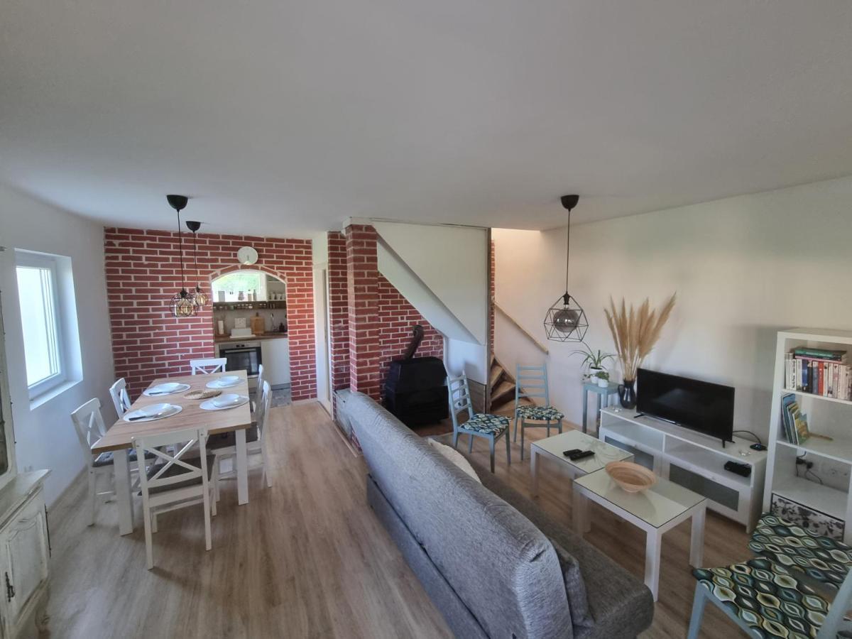 Hoopovo House Fruska Gora Villa Irig Dış mekan fotoğraf