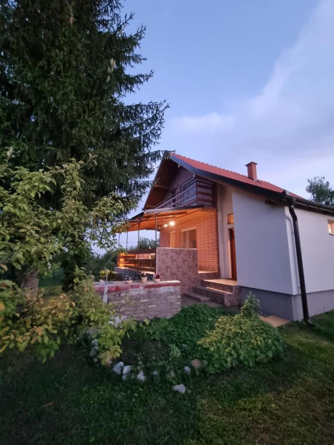 Hoopovo House Fruska Gora Villa Irig Dış mekan fotoğraf